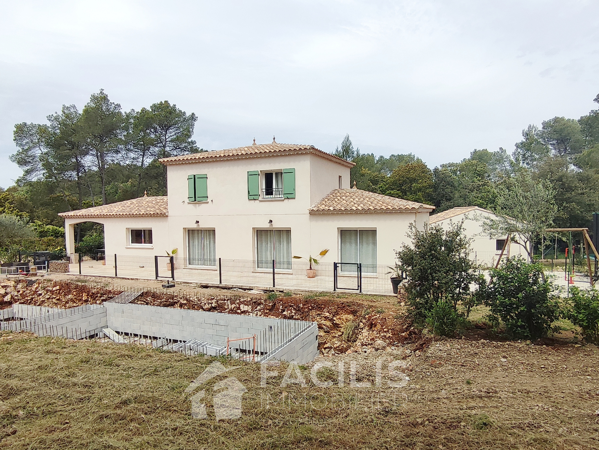 Vente Maison 140m² 5 Pièces à Lorgues (83510) - Facilis Immobilier