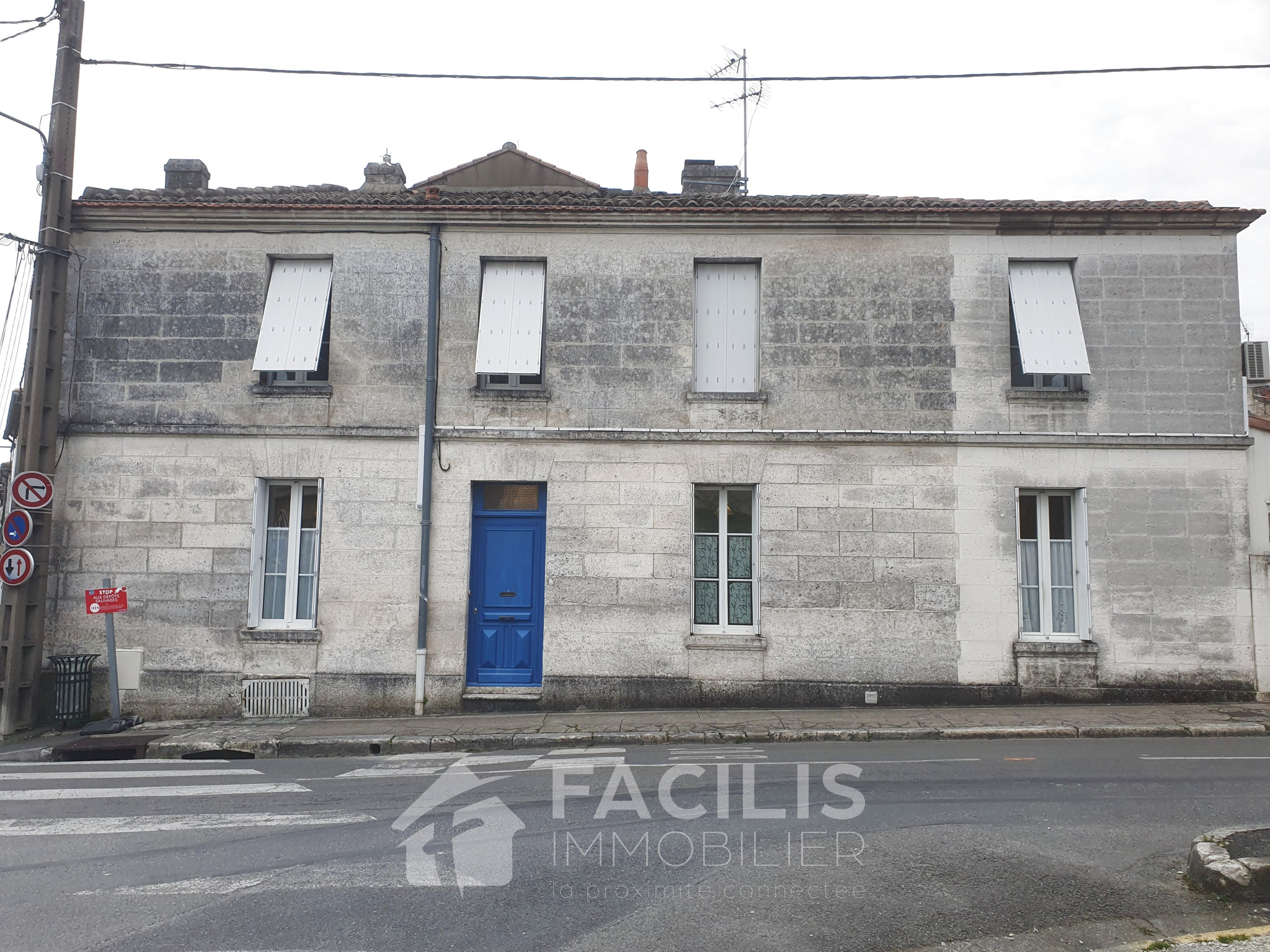 Vente Maison 112m² 5 Pièces à Angoulême (16000) - Facilis Immobilier